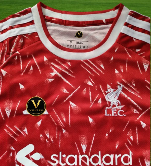 24-1 Liverpool Home 26-27 Master Version Jersey
