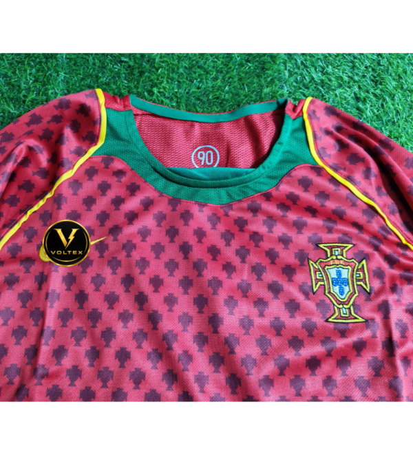 34 Portugal Home 2004 Authentic Retro Jersey