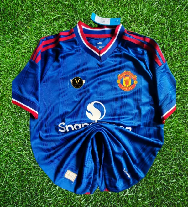 39 Manchester United Away 2026–27 Player Version Jersey