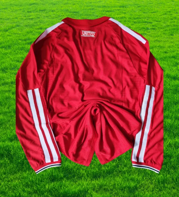 96 Manchester United 26-27 Full Sleeves Player Version Jersey